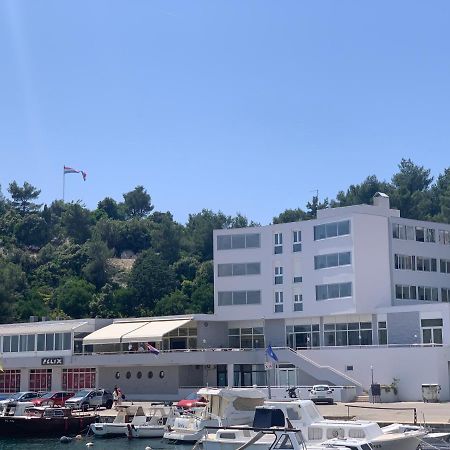 Hotel Tolero Ploce  Bagian luar foto