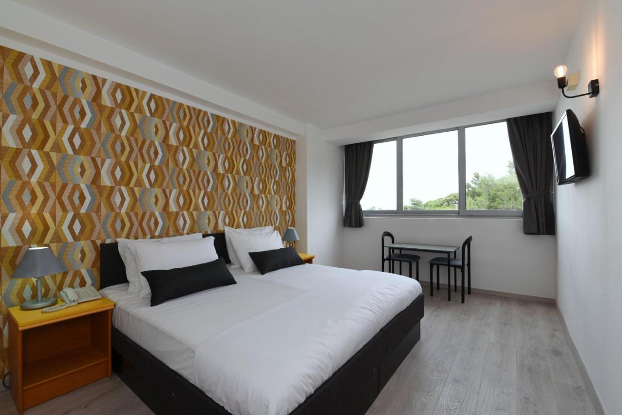 Hotel Tolero Ploce  Bagian luar foto